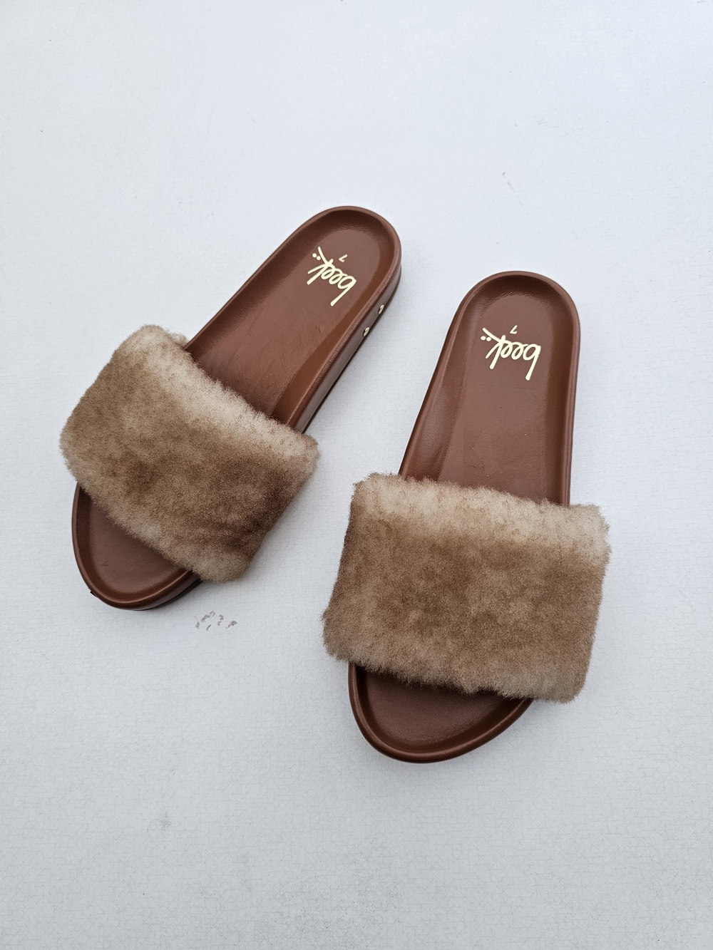 Beek Women's Gallito Shearling Slipper Sandal